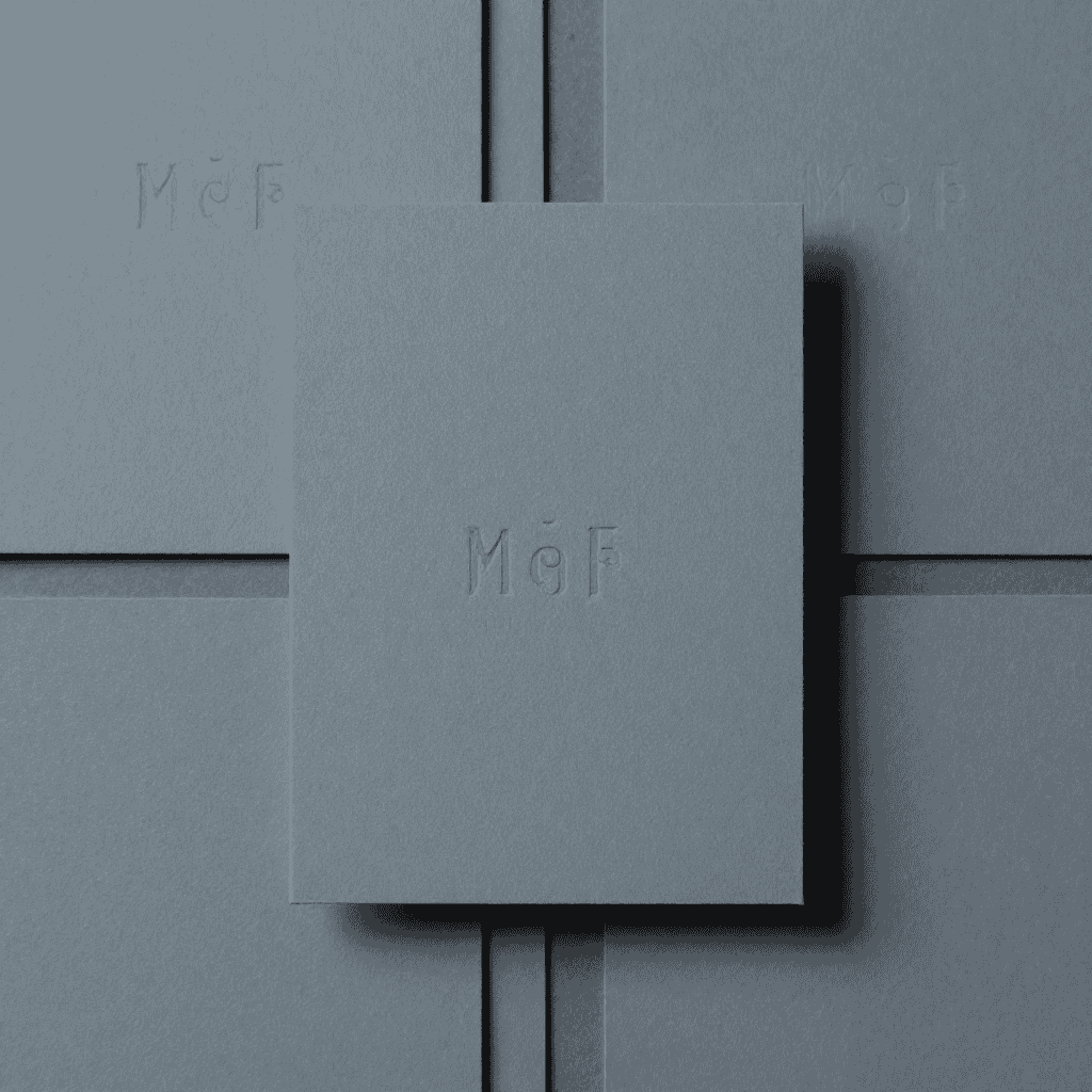 Minimalist card collection